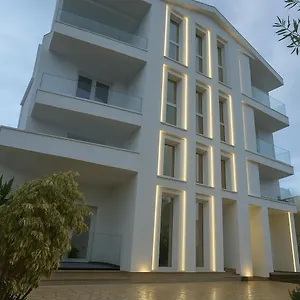  Aparthotel Noel Albania